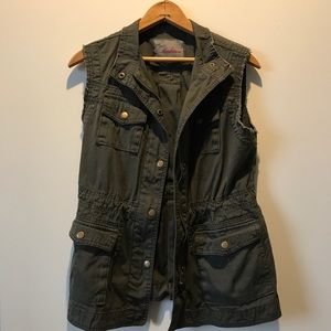 Army Green Cargo Vest